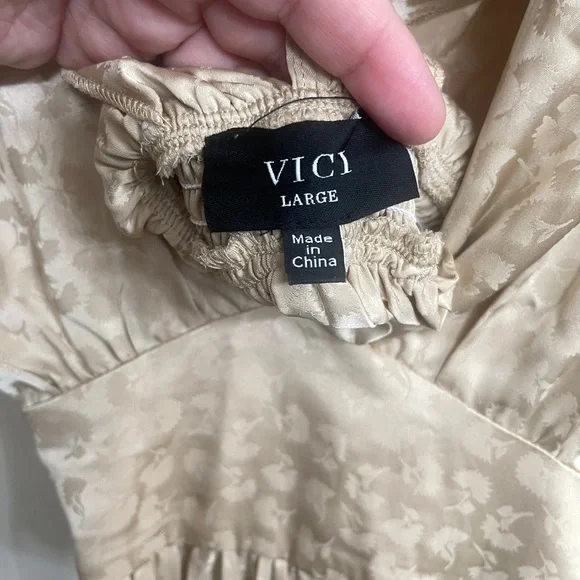 Golden Gatherings Pleated Satin Maxi Dress Size Large - Picture 10 of 10